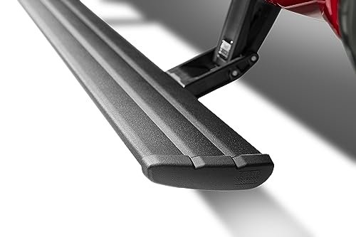 PowerStep Smart Series – Automatic Running Boards with OE Integration